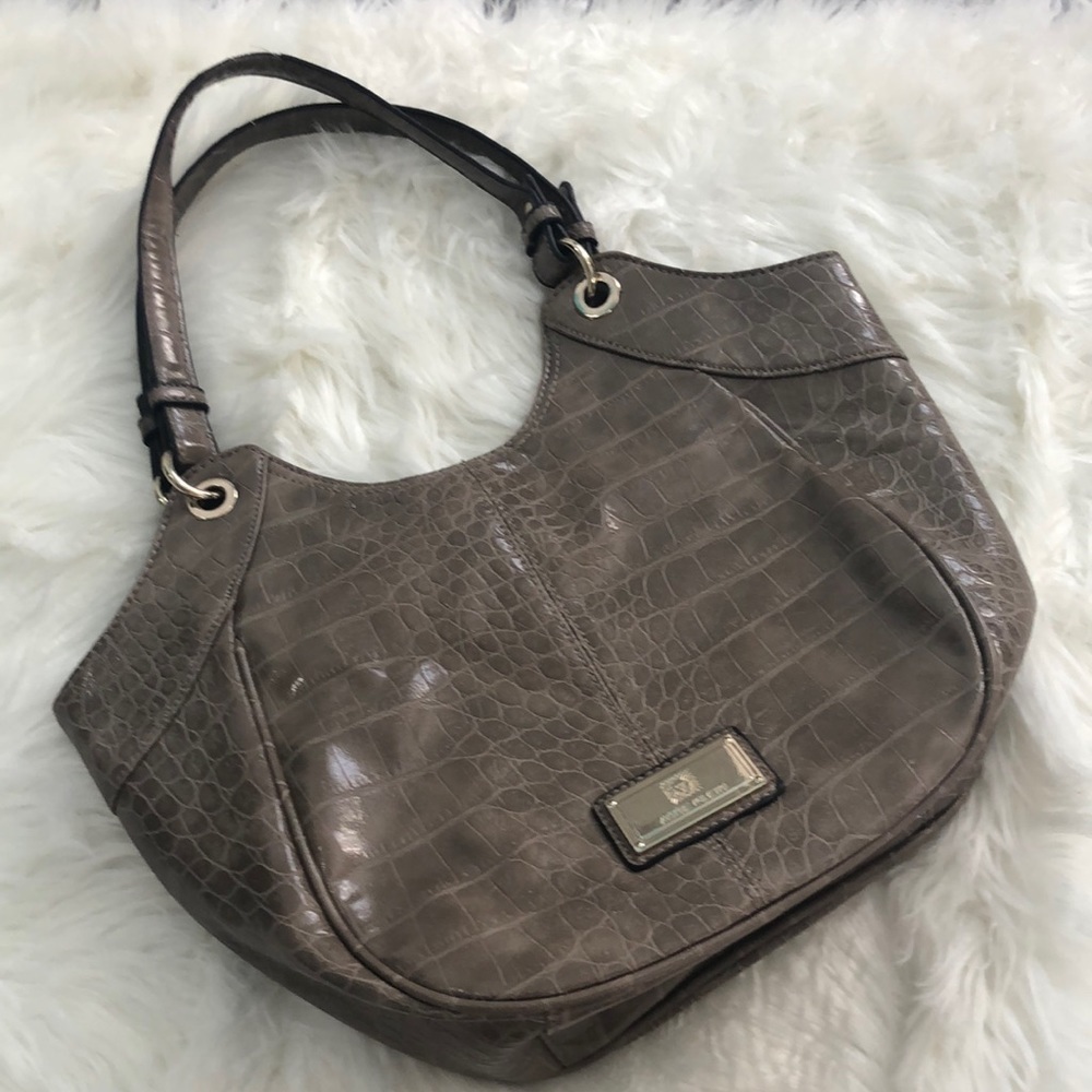 Anne Klein shoulder bag / hand bag